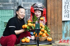 “村播”助农促增收