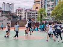 吉首市第一初级中学“银杏杯”球类联赛开幕