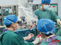 株洲市人民医院完成高难度巨大脑膜瘤手术