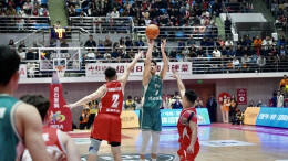 “湘BA”常规赛：湘潭主场战胜常德队