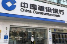 客户投诉后，银行员工突然登门要求“谈谈”