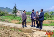 邹剑锋检查安全生产和社会稳定工作