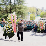 他们徒步6.6公里，为了这事……