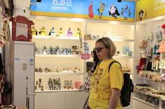 Zhangjiajie Takes Measures to Improve Travel Experience for International Visitors