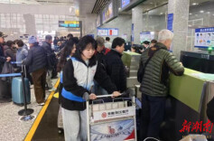 省直单位广泛开展“学雷锋 做志愿 共同奋进‘十五五’”“雷锋家乡学雷锋”志愿服务活动（四）