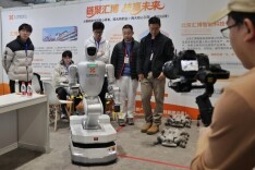 从AI训练师到智慧陪诊师，一批新职业成为就业市场“香饽饽”