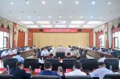 郴州市委全面依法治市工作会议暨市委全面依法治市委员会2026年第一次会议召开：加快建设更高水平法治郴州 为“十五五”良好开局筑牢法治保障