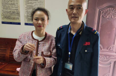 黄金项链：我被主人忘在公交车上，幸好司机秦师傅发现了我！