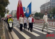 缅怀革命先烈 赓续红色血脉——衡山县观湘学校开展红色远足祭扫活动