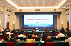 沈晓明：以正确政绩观推动全省治水工作高质量发展