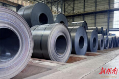 娄底“钛”势如虹 宽幅钛材轧制技术领跑全国