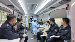 9年无偿献血13.5万毫升