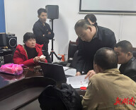 遗产分配起纷争 温情调解暖民心
