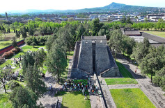 登封观星台  仰观千古天
