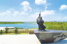 屈原辞赋：中华楹联形成的源头