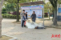 南县武圣宫中心小学开展消防疏散演练