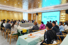 台湾青年沉浸式体验湖南茶文化