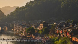 凤凰古城旅游区入选品牌传播力全国百强榜单