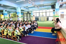 组图丨郴州市南岭植物园携手北湖区第二幼儿园开展“爱鸟周”主题活动