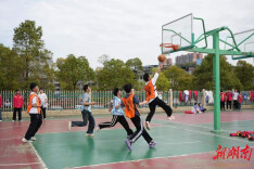  隆回县九龙学校开展八年级班BA联赛