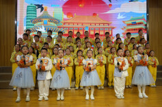 隆回县九龙学校开展经典诵读大赛