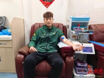 湘超郴州队门将刘翔无偿献血 以热血践行青年体育人担当