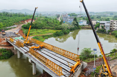 公路建设  稳步推进
