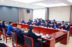 毛万春在省红十字会调研