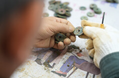 武冈工地挖出“地下钱库”