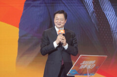 湘伴丨台湾旺旺集团副董事长周锡玮：我们都是中国人，都是一家人