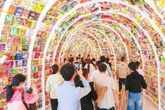 “全球最大零食店”亮相长沙