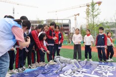 科普大篷车驶进望城校园 趣味科技体验点燃少年科学梦