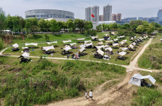 江畔露营  乐享周末