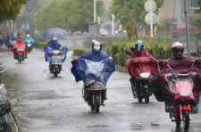 降温16℃！大雨、冰雹马上到长沙！