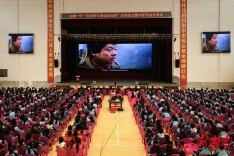 永顺一中“全校师生阅读活动周”暨校友作品分享会顺利举办