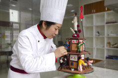 匠心育人 技耀湖湘——湖南化工职院教师张艳入选“湖湘工匠”培育对象与“芙蓉计划”青年人才项目