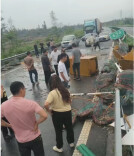 凡人英雄！张家界司机高速上挺身而出，砸窗救下被困人员