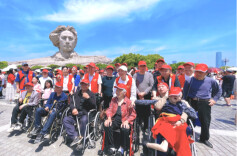 温情相伴橘洲行，关爱残友暖人心——涟源市组织残疾人居家托养服务对象赴长沙户外活动侧记