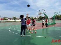 岳阳市君山区钱粮湖镇中学：迎篮而上展风采  健康育人润成长