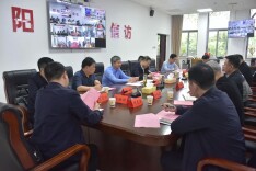 严华在邵阳市人民来访接待服务中心接访并调度包案信访事项