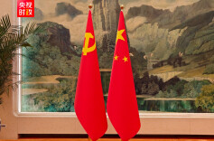 习近平会见老挝人民革命党中央总书记、国家主席特使沙伦赛