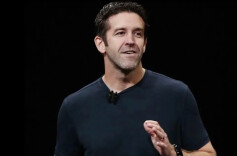 苹果换帅，为何是他？