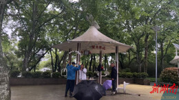 逛公园顺便“撸铁”，湖南烈士公园“森林健身房”升级