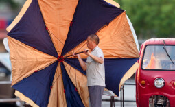 每天“绕路”半小时去上班，我拍到了什么？