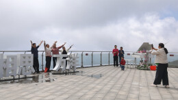 八方游客赴春约 醉享氧都桂东情