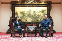 省政府与海关总署举行工作会谈 毛伟明孙梅君出席