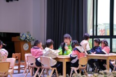 龙山县：同课异构展风采 主题教研促提升