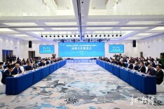 深化湖南省国资委与湘潭市战略合作推进会暨项目签约活动举行