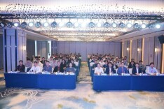 青年学子共话新型电力系统安全韧性