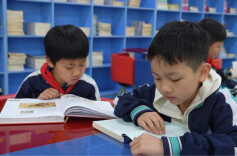 建阵地、创特色，龙山书香校园遍地开花